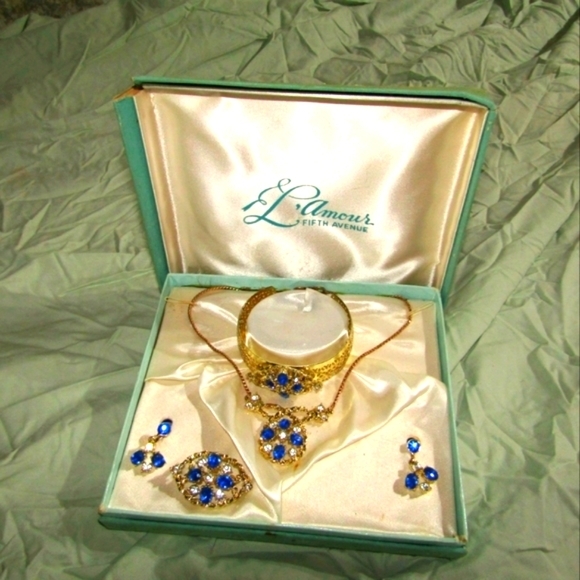 L'Amour Jewelry Final Price Dropvtg Lamour Fifth Ave Gold Plated